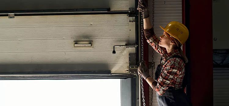 Addressing Common Garage Door Stoppage Issues in East Ridge, TN